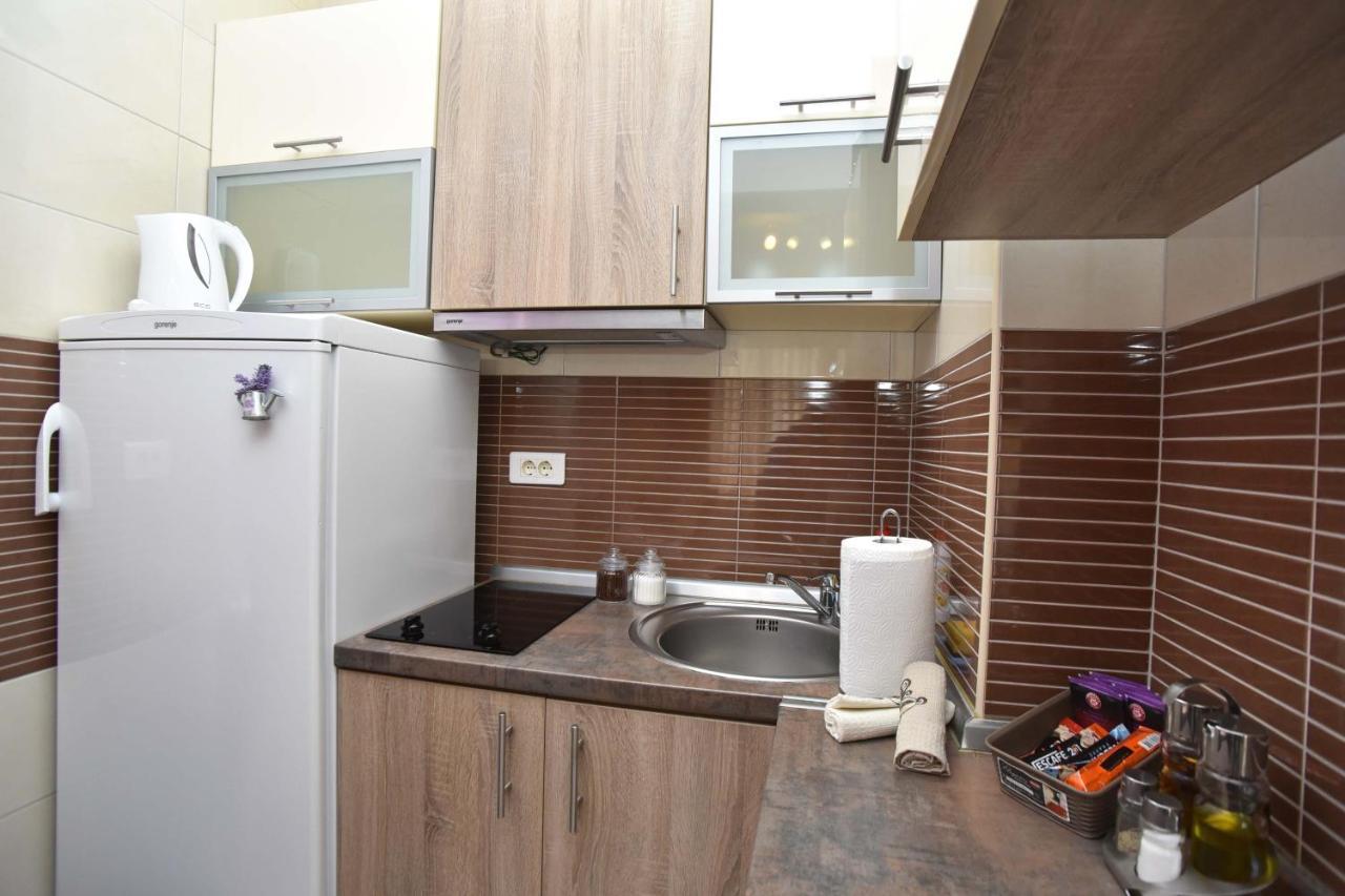Golden Lavender Apartament *
