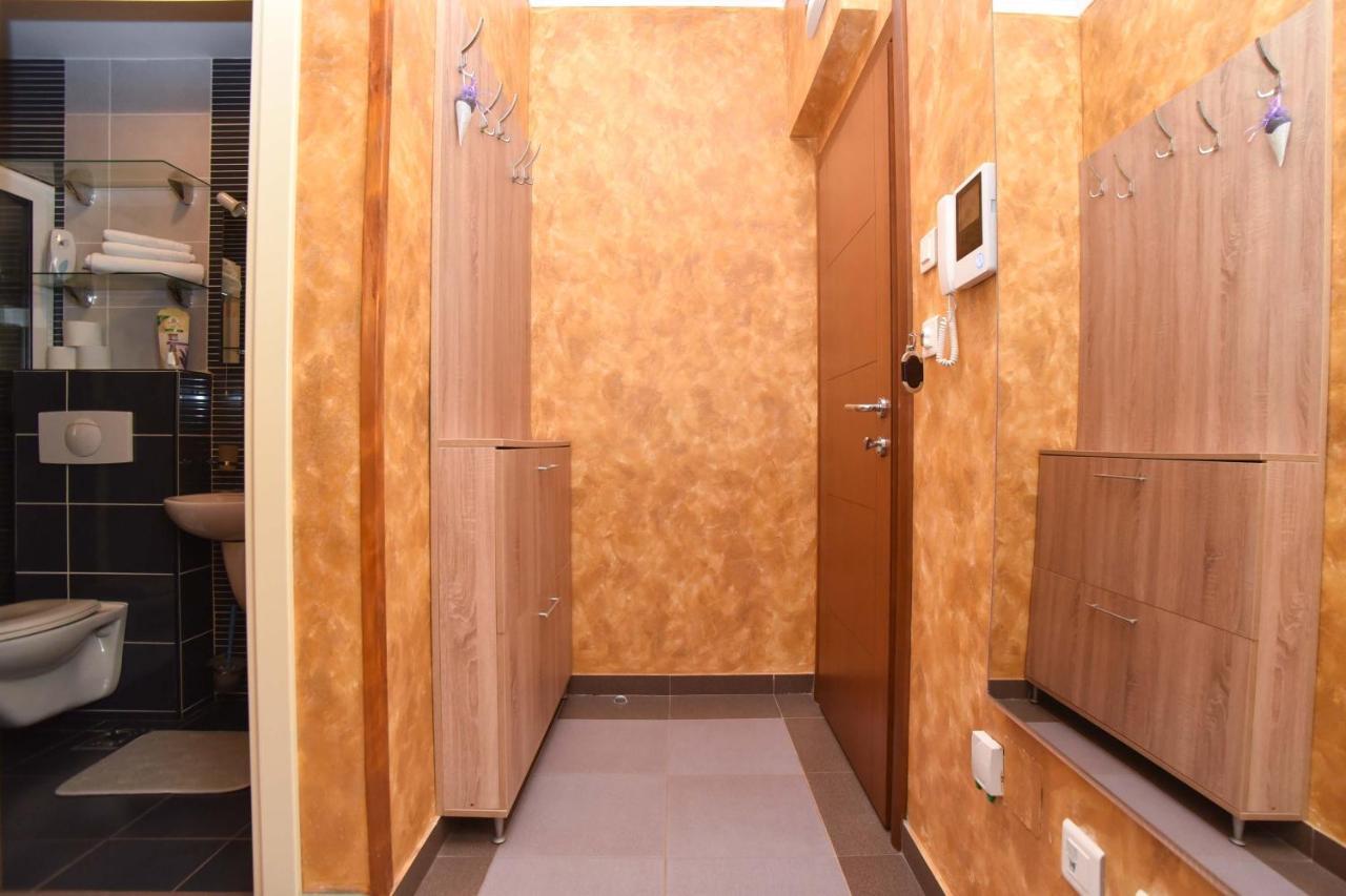 Apartment Golden Lavender *